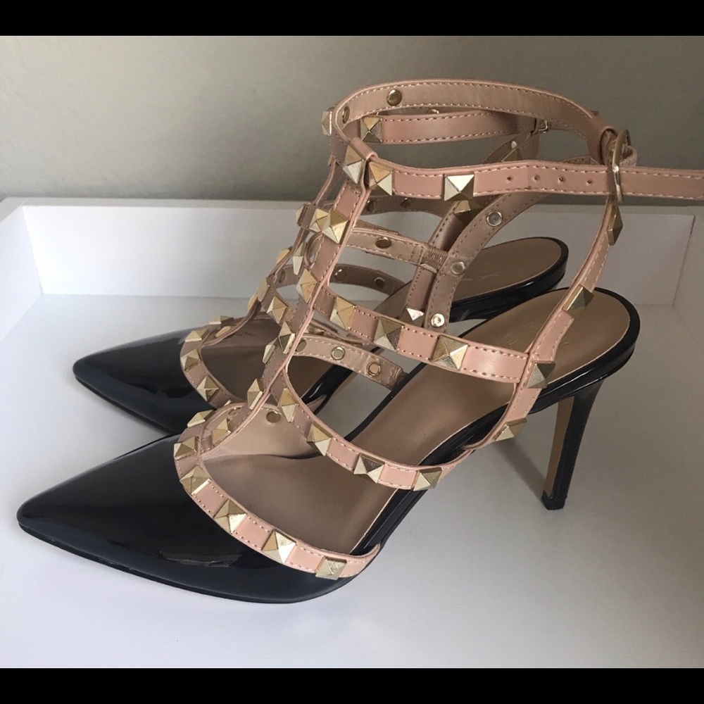 Rockstud T-Strap Pumps